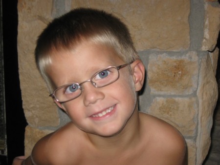 eliglasses2