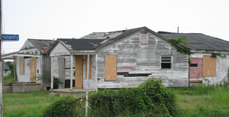 NOLA Pic 02